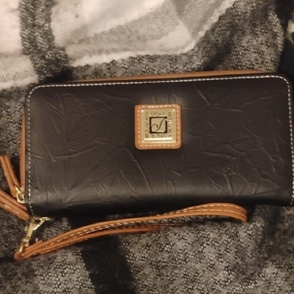NWOT Stone Mountain Double Zip Leather Wallet Cardholder Wristlet - Picture 1 of 8